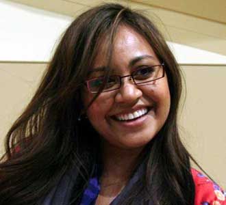 Australian Idol yang Murah Senyum