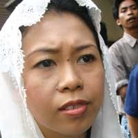 Yenny Wahid: Teroris Subur Karena Kemiskinan