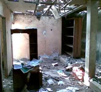 Rumah Orang Tua Ibrahim Kosong