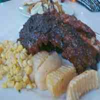 Pedas-Pedas Gurih Iga Bakar