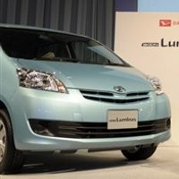 Daihatsu Bawa Boon Luminas ke Jakarta
