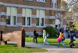 Flu Babi Makin Ganas, WHO Sarankan Tutup Sekolahan 