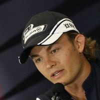 Mau Pembalap Jerman, McLaren Kejar Rosberg