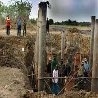 Marinir Bangun Tower Serbaguna 