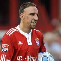 Ke Barca dan Main dengan Messi, Ribery
