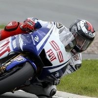 Lorenzo: Respect Rossi, Kagum Cantona