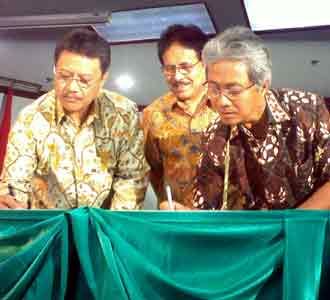 PLN Beri Pelayanan Khusus ke Semen Gresik