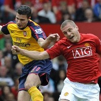 Arsenal & MU Bakal Dijatuhi Denda