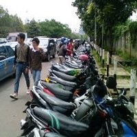 Awas Ranjau Paku di Jalanan!