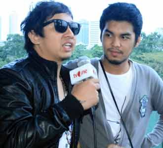 Artis 9 Management Menuju Cirebon