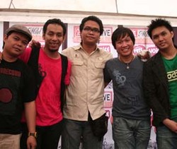 Jikustik Retak Karena Masalah Royalti?