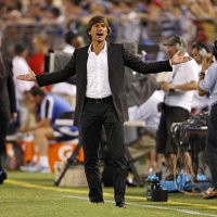 Ingin Kompetitif, Milan Butuh Pemain Baru