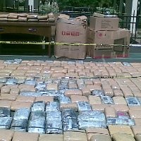 Polisi Amankan 375 Kg Ganja di Villa Bintaro Regency