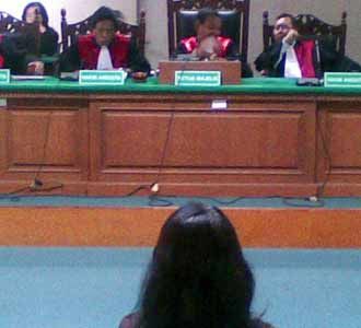 Darmawati Divonis 3 Tahun