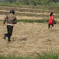 Razia Lokalisasi Liar di Mojokerto Diwarnai Ancaman Bunuh Diri