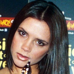 Gaya Rambut Victoria Beckham