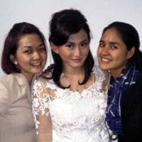 Sebelum Kebakaran, Model Melina Sempat Cium Ayah Ibunya