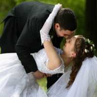 Ck..ck..ck..! Mantan Model Punya 5 Suami