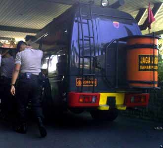 Gedung Philips Diancam Bom