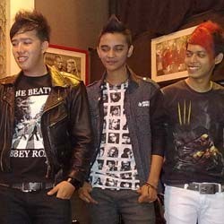 Repvblik Ciptakan Album Bermesin Diesel