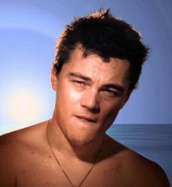 Putus dari Model Pakaian Dalam, DiCaprio Pacari Penyanyi Seksi 