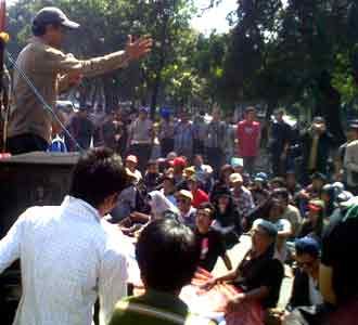 Demo Tuntut Pilpres Ulang