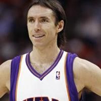 Steve Nash Lanjut di Phoenix