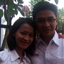 Ditendang Pasha Ungu, Bokong Okie Linu