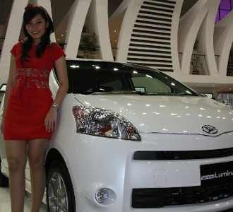 Daihatsu Boon Luminas