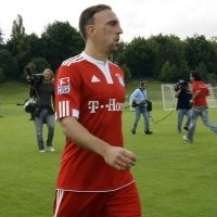 Beckenbauer : Ribery Seharga Ronaldo