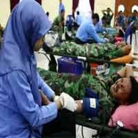 Jelang Puasa, Pasmar-1 Donor Darah 