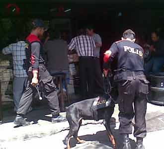 Toko Spare Part Dibobol Maling
