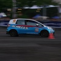 Achilles Tak Absen Ngedrift