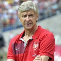 Wenger Tak Buru-buru Belanja
