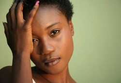 Perempuan Lebih Sering Kena Migrain