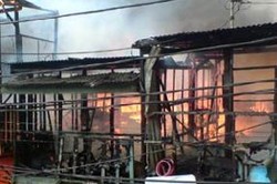 Api Padam, 1 Rumah di Kompleks Perumahan DPR Hangus Terbakar