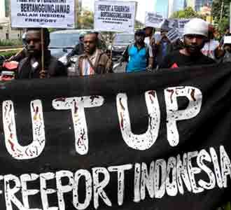 Warga Papua Demo Anti Freeport