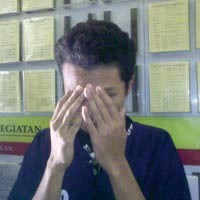 Teler, Mitus Bacok Teman