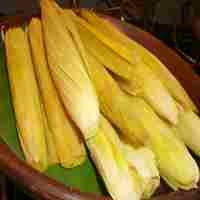 Nyam..Nyam.. Manis Gurih Lepet Jagung