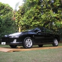 New Peugeot 407 Meluncur
