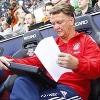 Tarung Sengit Bikin Van Gaal Puas