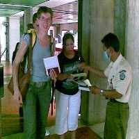 Alat Pendeteksi Suhu Tubuh di Terminal 2 Cengkareng Hanya Formalitas 