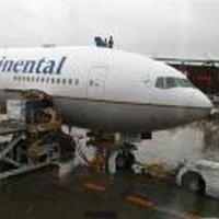 Continental Airlines Mendarat Darurat di Miami, 30-an Cidera