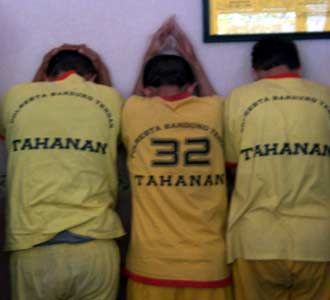 Niat Nyimeng, Pemuda Diciduk Polisi