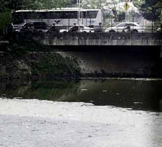 Pintu Air Setiabudi Surut