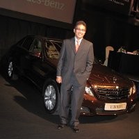 Pasar Mobil Mewah Didikte Mercy