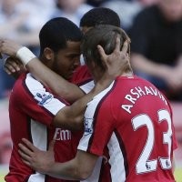 Arsenal Terapkan 4-3-3