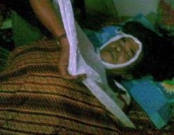 Mbah Surip Meninggal, Seorang Balita Mogok Minum Susu