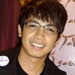  Tommy Kurniawan: Mbah Surip Pantas Dijadikan Legenda