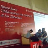 Dari Berbagi Coklat Hingga Berbagi Ilmu Bisnis